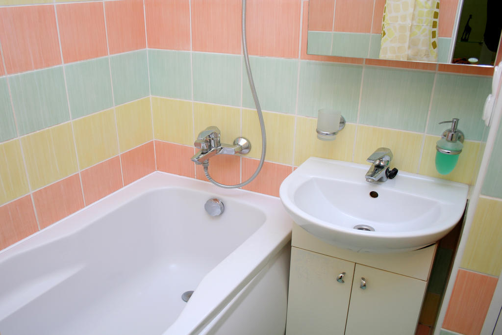 Inn Home Apartments - Livoberezhna Киев Экстерьер фото