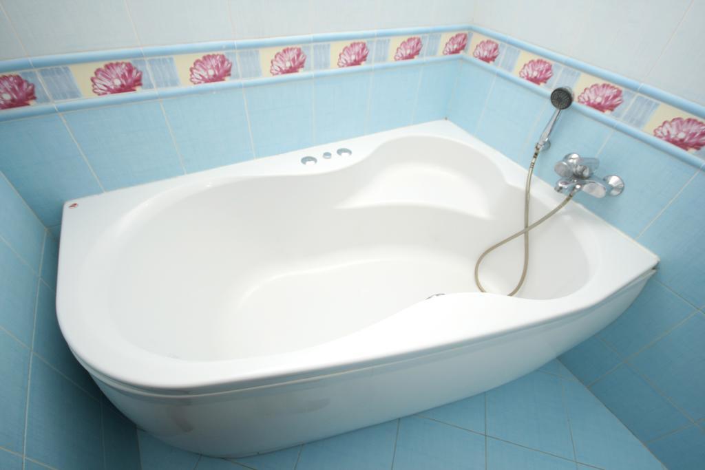 Inn Home Apartments - Livoberezhna Киев Экстерьер фото