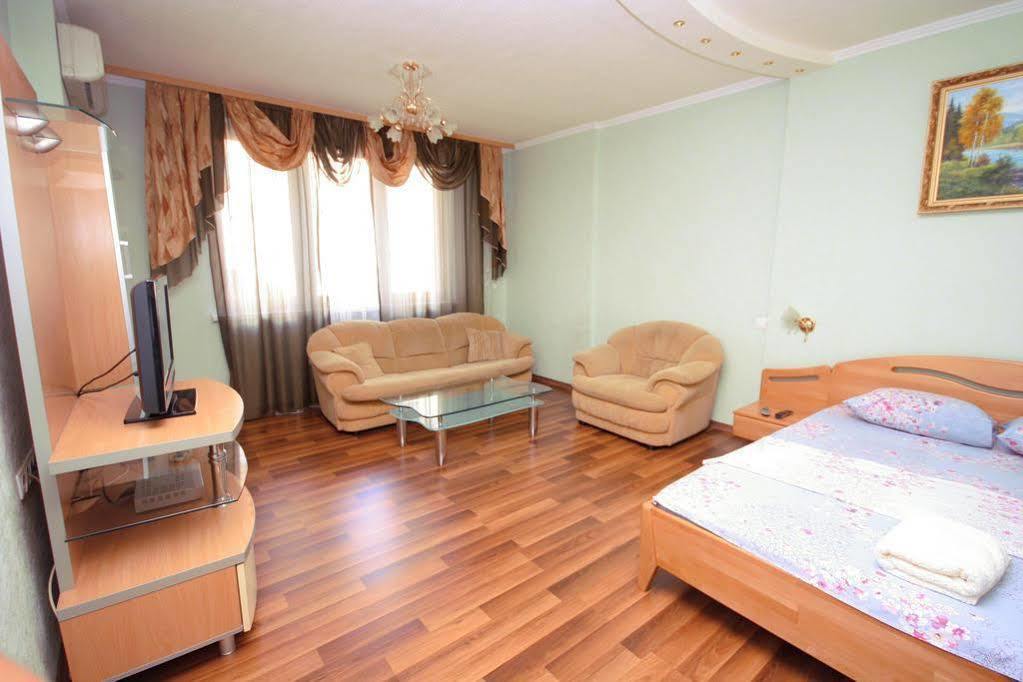 Inn Home Apartments - Livoberezhna Киев Экстерьер фото